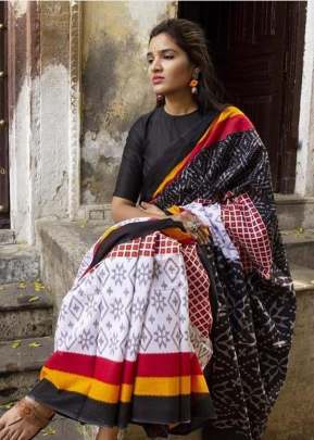 Exclusive Fancy Look Smooth Silk Saree With Beautiful Printed Design In Black Sarees