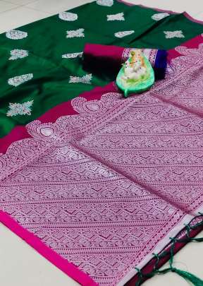 Lichi Silk Waving Jacquard Saree With Rich Pallu In Green Sarees