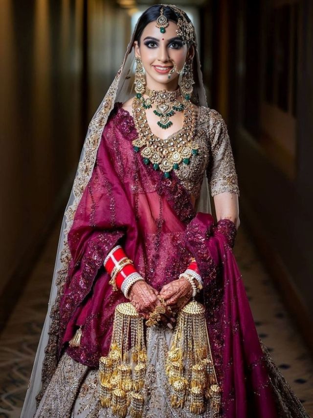 Dupatta draping styles for bridal lehenga best sale