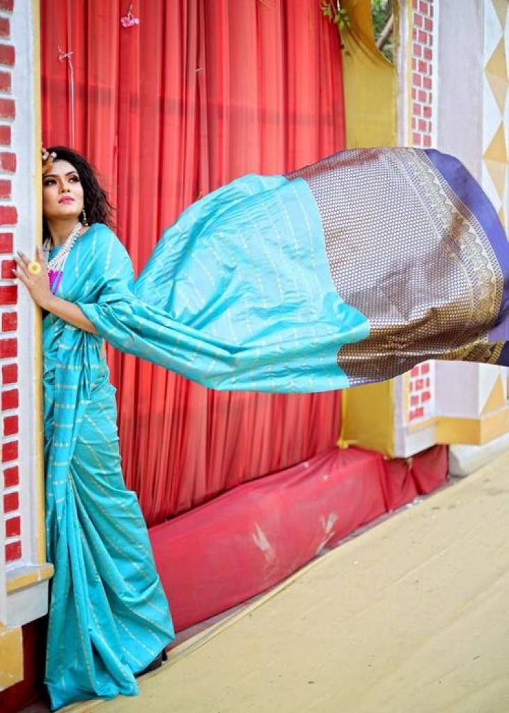 Shop Banarasi Raw Silk Saree Online In India | Me99