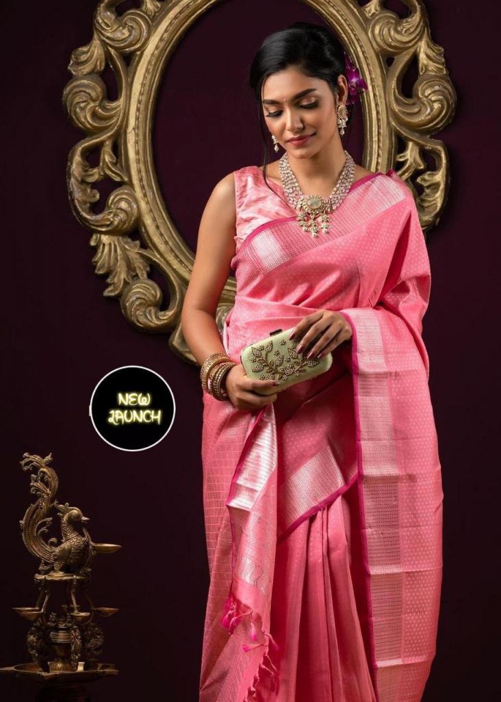 Buy LG Viha Enterprise Women Pink Woven Jacquard, Pure Silk Kanjivaram Saree  Online at Best Prices in India - JioMart.