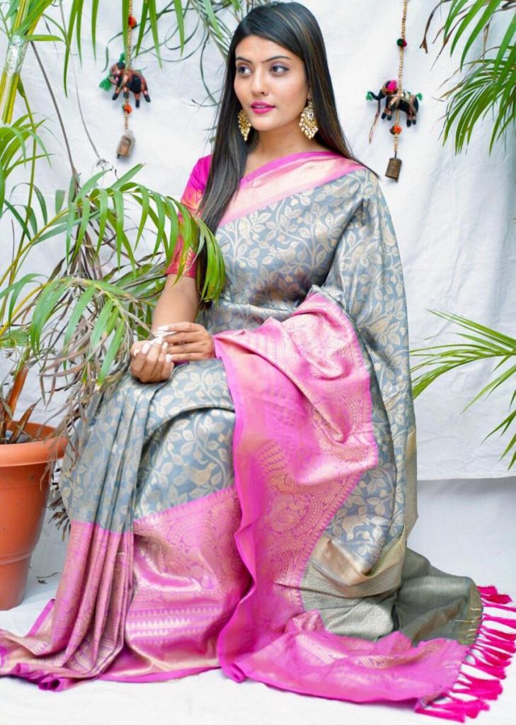 New Trendy Kanchipuram Silk Saree In Wine