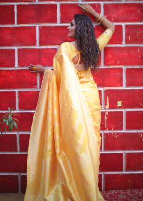 A soothing Banarasi silk Yellow Leheriya  with silver jari border Saree designer sarees