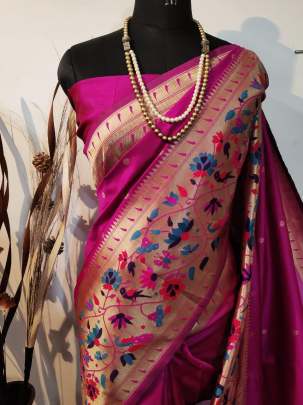  Attractive Banarasi Handloom Weaving Silk Saree In Pink partywear sarees