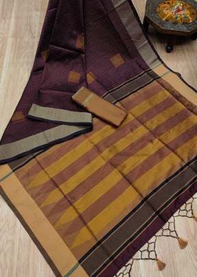 Attractive Banglori Row Silk Saree Contrast Ikkat Wooven Pallu In Brown partywear sarees