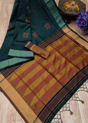 Attractive Banglori Row Silk Saree Contrast Ikkat Wooven Pallu In Bottle Green