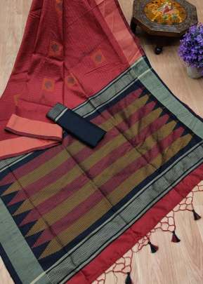 Attractive Banglori Row Silk Saree Contrast Ikkat Wooven Pallu In Peach