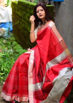 Attractive Raw Khadi Silk Saree In Red designer sarees