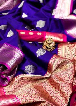 Attractive Soft Silk Saree With Weaving Work in Purple