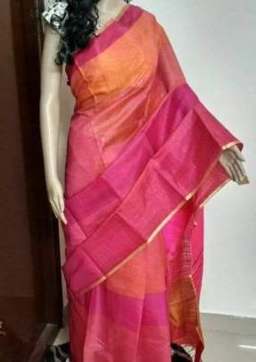 Beautiful Raw silk sare with contrast pallu In Pink