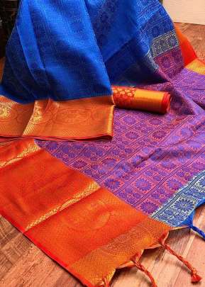 Beautiful Tanchoi Handloom Weaving Silk Saree In Blue Sarees