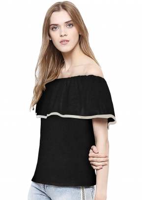 Classic Black Top With Off Solder Sleeves top