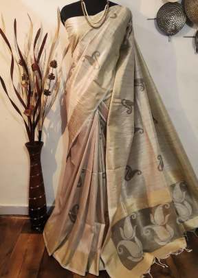 Designer Soft Mulberry Silk Weaving Saree In Cream SILK SAREE