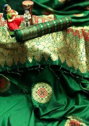 Exclusive Banarasi Lichi Silk Saree In Green