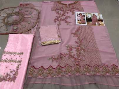 Exclusive Beautifully Design Pakistani Suit With Embroidery Work In Light Pink Pakistani Suits