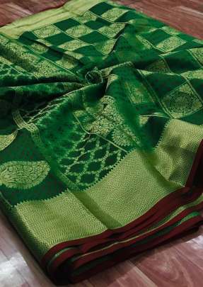 Exclusive Designer Banarasi Handloom Weaving Patola Silk Saree In Green