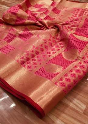 Exclusive Designer Banarasi Handloom Weaving Patola Silk Saree In Peach