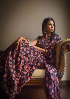 Exclusive Fancy Look Smooth Silk Saree With Printed Design In Dark Purple