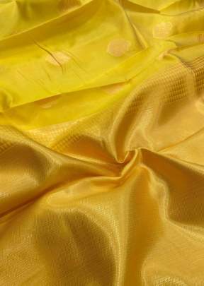 Exclusive Kanchipuram Silk Saree In Yellow partywear sarees