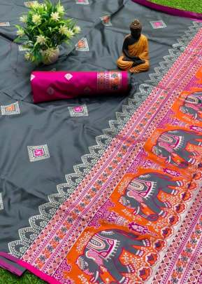 Lichi Silk Saree With Zari Waving In Grey