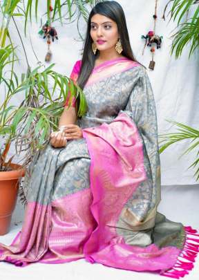 New Trendy Kanchipuram Silk Saree In Attractive Gray Kanchipuram Silk Saree