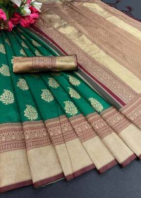 Presenting Indian heavy outlook Organic Banarasi  SILK SAREE