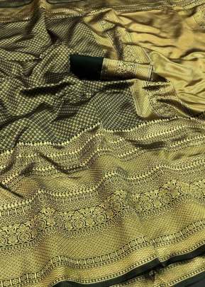 Rich Mehandi Look Presenting Enchanting Yet Breathable Organic Banarasi  SILK SAREE