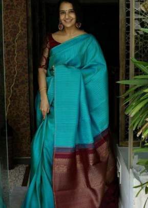 Sky blue kanchivaram silk with Red border featuring bhuttas Saree Kanchipuram Silk Saree