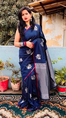 Stylish Navy Blue Color  With golden and silver weaving work MAAHI-1 SILK SAREE